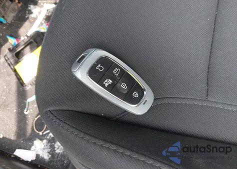 2024 Hyundai Tucson Hybrid Blue z USA, uszkodzony, nr VIN KM8JBCD13RU207860